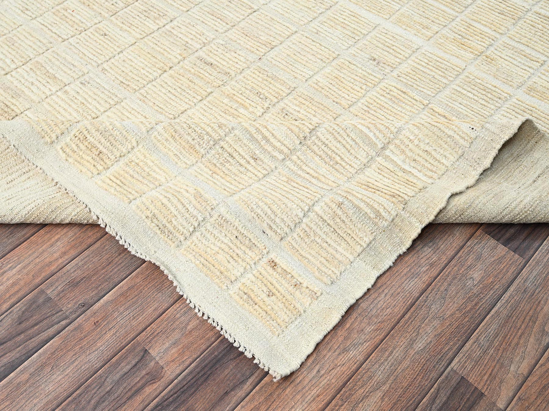 8'1" x 9'10" New Hand Knotted Ivory Wool Rectangle Oriental Rug - MOA1021424