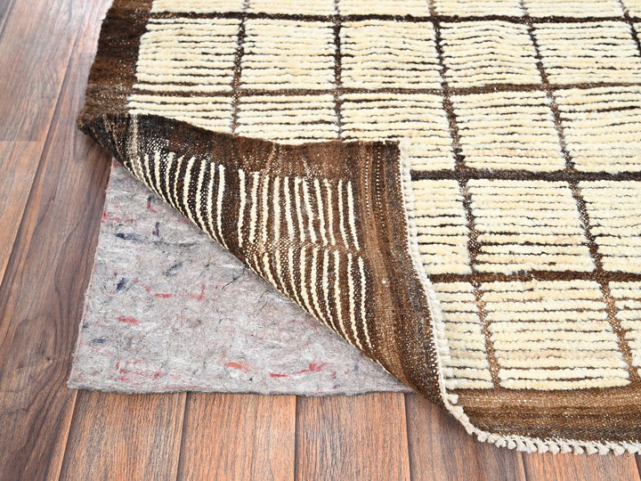 4'5" x 5'9" New Hand Knotted Ivory Wool Rectangle Oriental Rug - MOA1021440