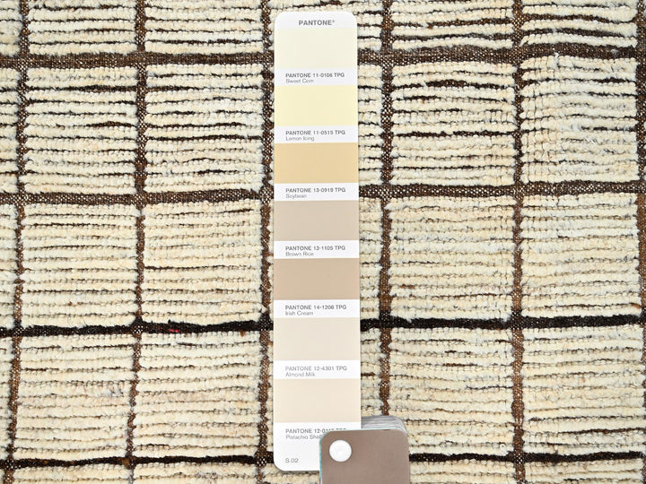 4'5" x 5'9" New Hand Knotted Ivory Wool Rectangle Oriental Rug - MOA1021440