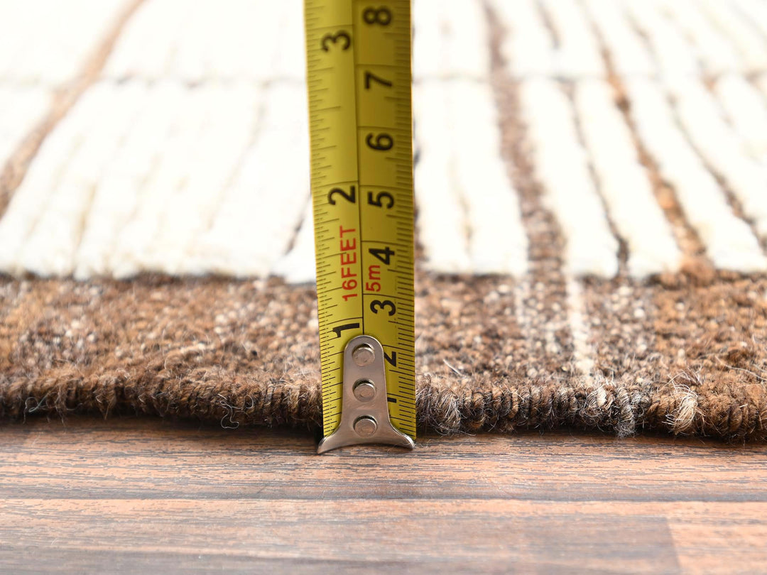 4'5" x 5'9" New Hand Knotted Ivory Wool Rectangle Oriental Rug - MOA1021440