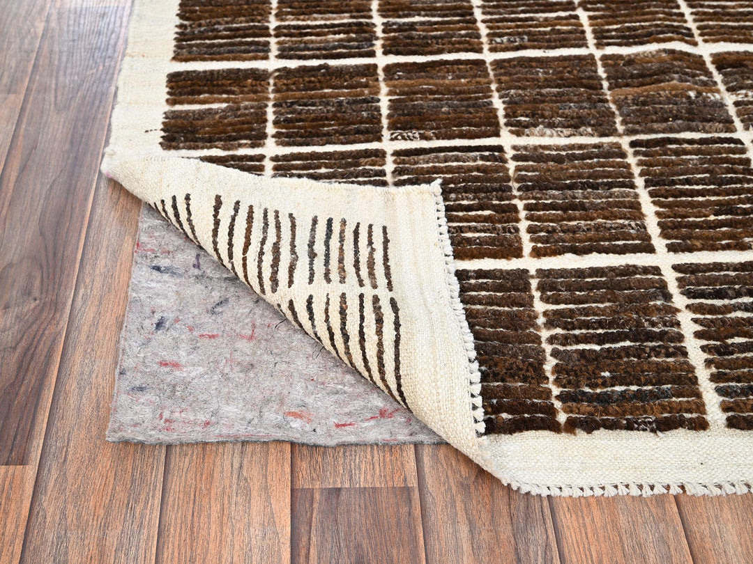 4'4" x 5'8" New Hand Knotted Brown Wool Rectangle Oriental Rug - MOA1021441