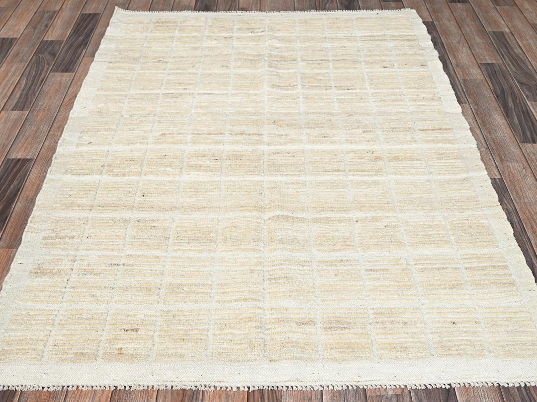 4'4" x 5'8" New Hand Knotted Ivory Wool Rectangle Oriental Rug - MOA1021442