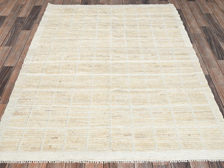 4'4" x 5'8" New Hand Knotted Ivory Wool Rectangle Oriental Rug - MOA1021442