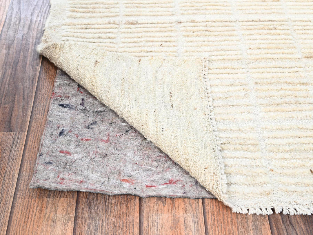 2'8" x 7'5" New Hand Knotted Ivory Wool Runner Oriental Rug - MOA1021446