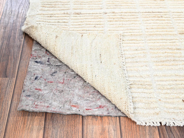 2'8" x 7'5" New Hand Knotted Ivory Wool Runner Oriental Rug - MOA1021446