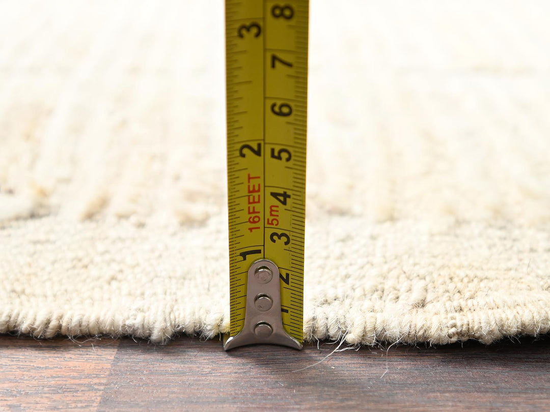 2'5" x 2'9" New Hand Knotted Ivory Wool Rectangle Oriental Rug - MOA1021447