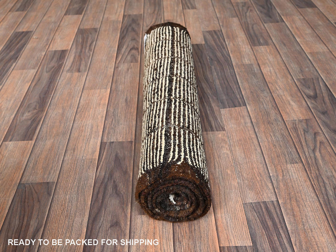 2'9" x 7'9" New Hand Knotted Ivory Wool Runner Oriental Rug - MOA1021451