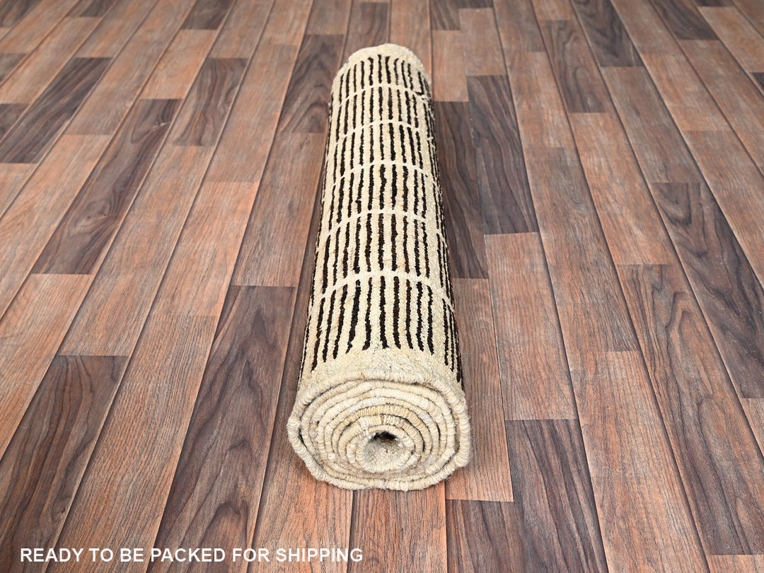 2'9" x 9'4" New Hand Knotted Brown Wool Runner Oriental Rug - MOA1021454