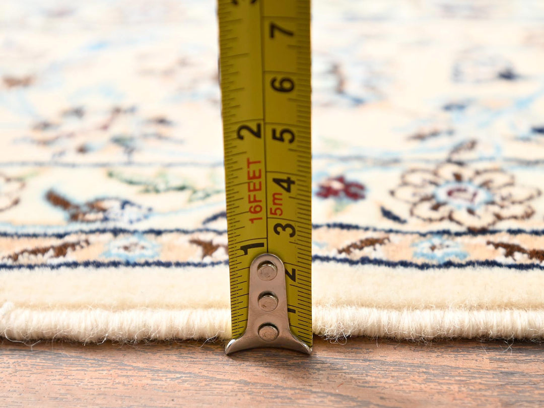 5'1" x 7'8" New Hand Knotted Ivory Wool & Silk Rectangle Oriental Rug - MOA1021464