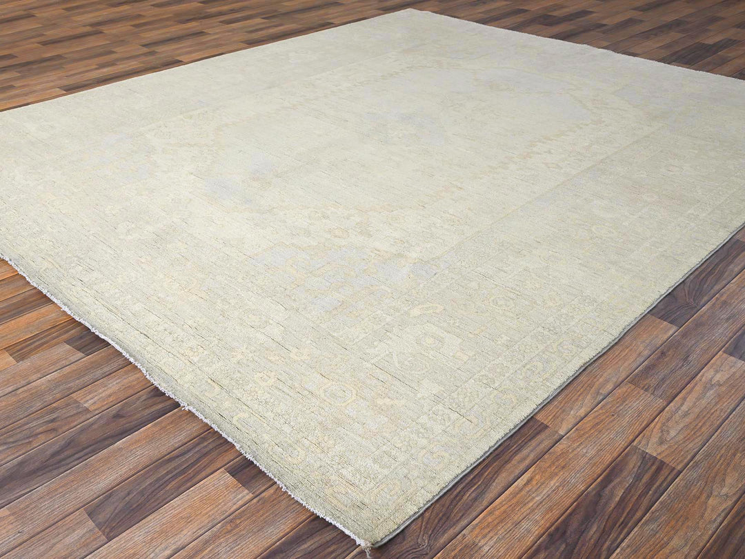 8'1" x 9'5" New Hand Knotted Ivory Wool Rectangle Oriental Rug - MOA1021495