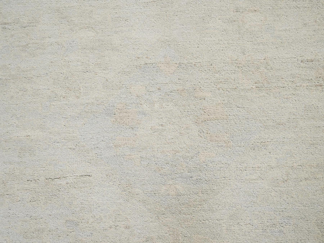 8'1" x 9'5" New Hand Knotted Ivory Wool Rectangle Oriental Rug - MOA1021495