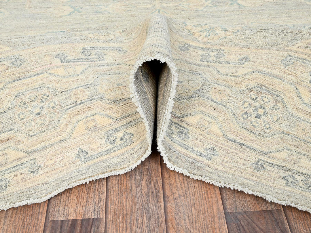 7'11" x 9'7" New Hand Knotted Grey Wool Rectangle Oriental Rug - MOA1021498