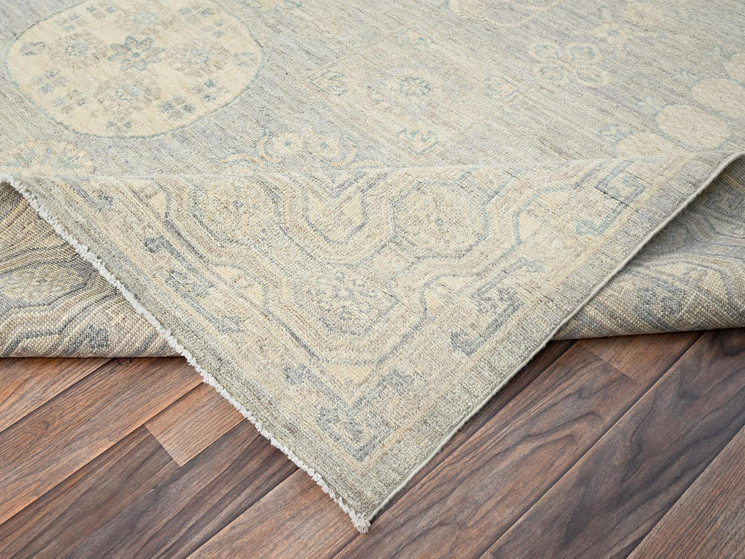 7'11" x 9'7" New Hand Knotted Grey Wool Rectangle Oriental Rug - MOA1021498