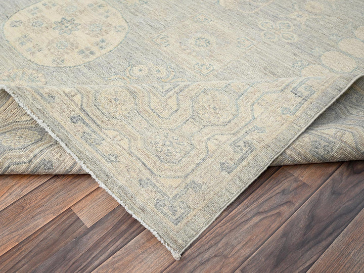 7'11" x 9'7" New Hand Knotted Grey Wool Rectangle Oriental Rug - MOA1021498