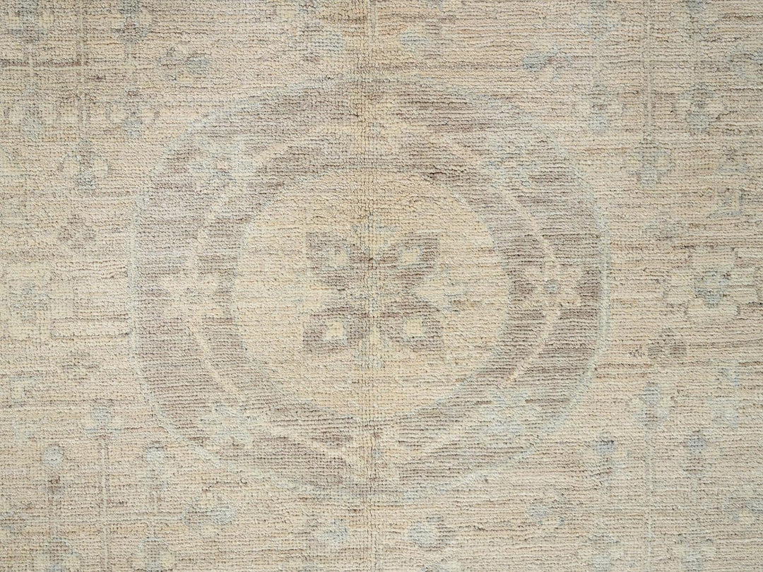 7'10" x 9'6" New Hand Knotted Beige Wool Rectangle Oriental Rug - MOA1021499