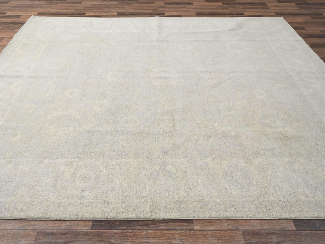 8'1" x 9'10" New Hand Knotted Ivory Wool Rectangle Oriental Rug - MOA1021520