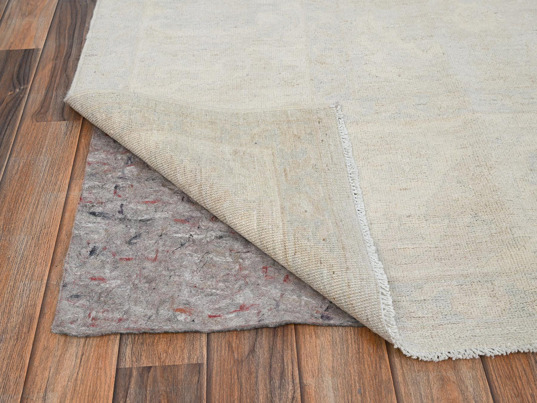 8'1" x 9'10" New Hand Knotted Ivory Wool Rectangle Oriental Rug - MOA1021520