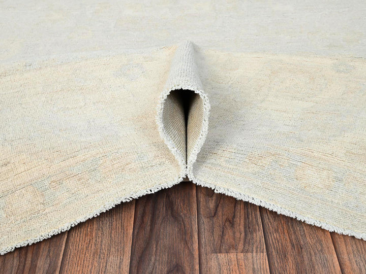 8'1" x 9'10" New Hand Knotted Ivory Wool Rectangle Oriental Rug - MOA1021520