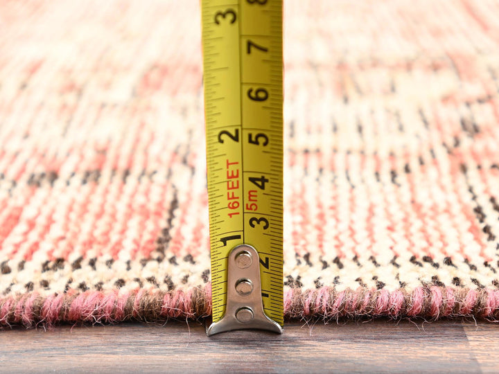 2'9" x 5'6" Vintage Hand Knotted Pink Wool Runner Oriental Rug - MOA1021527