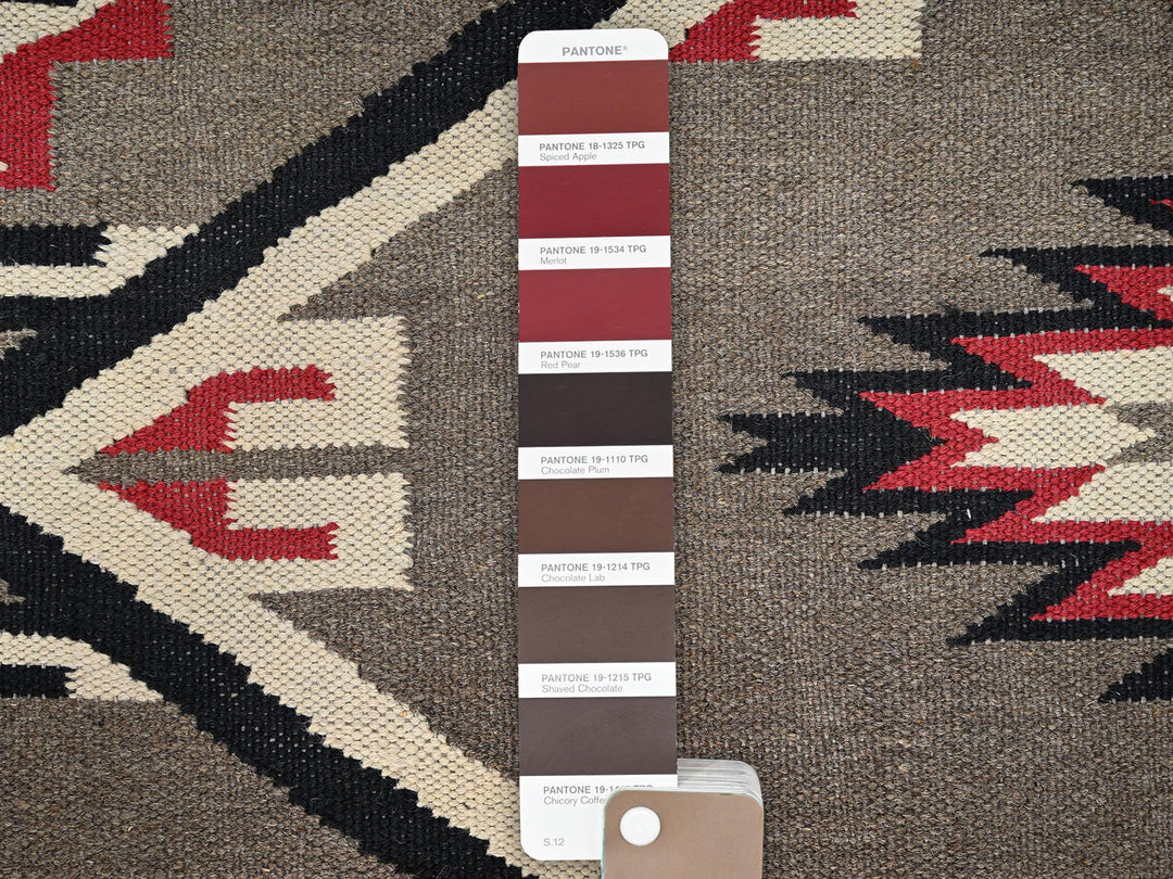 8'0" x 9'10" New Hand Woven Grey Wool Rectangle Oriental Rug - MOA1021730