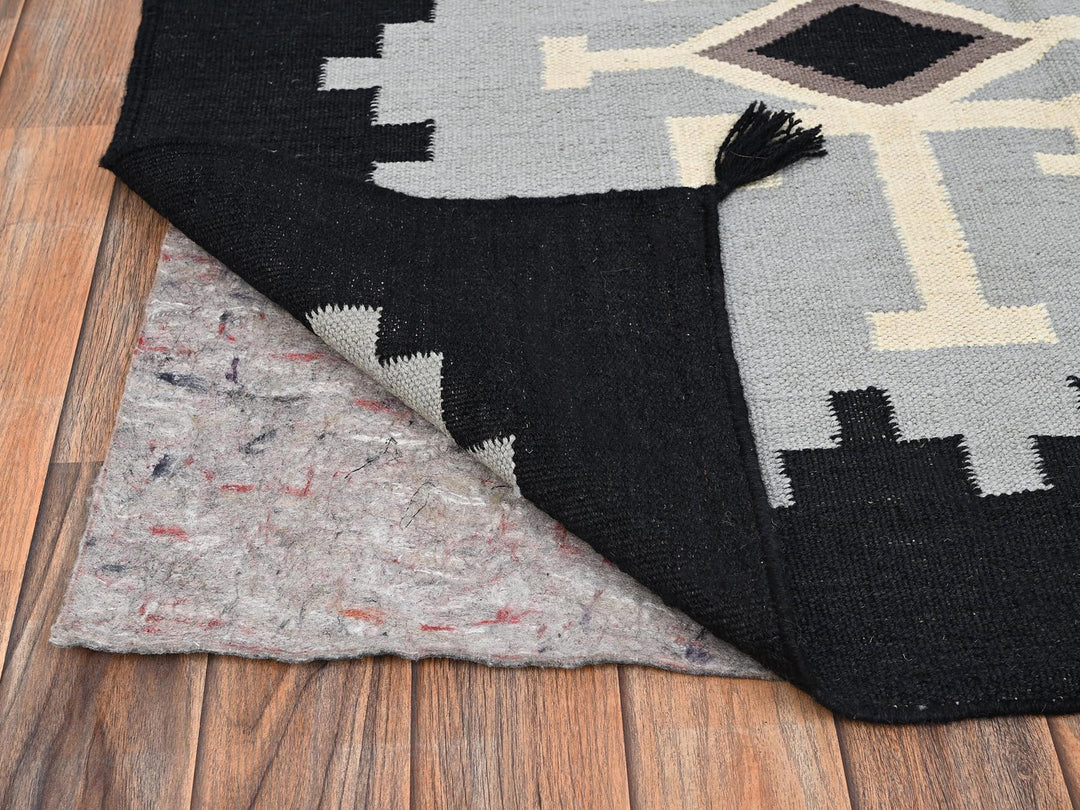 8'2" x 9'10" New Hand Woven Grey Wool Rectangle Oriental Rug - MOA1021731