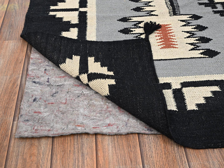 5'3" x 6'11" New Hand Woven Grey Wool Rectangle Oriental Rug - MOA1021736