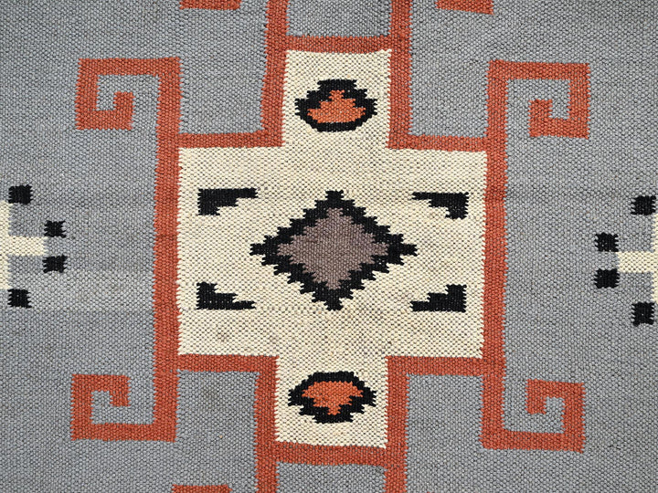 5'3" x 6'11" New Hand Woven Grey Wool Rectangle Oriental Rug - MOA1021737