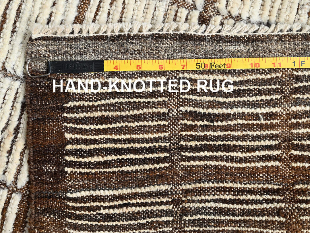 2'9" x 9'5" New Hand Knotted Ivory Wool Runner Oriental Rug - MOA1021765