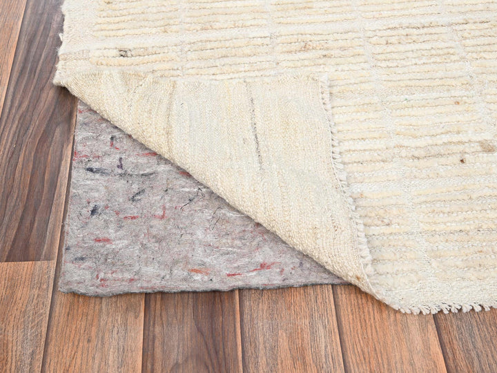 2'8" x 7'6" New Hand Knotted Ivory Wool Runner Oriental Rug - MOA1021767