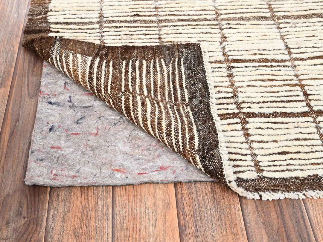 2'8" x 9'6" New Hand Knotted Ivory Wool Runner Oriental Rug - MOA1021770