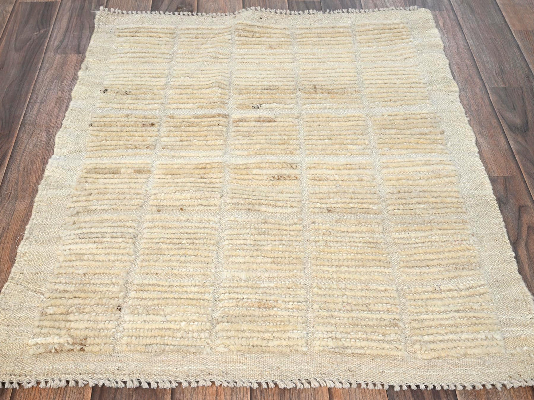 2'3" x 2'9" New Hand Knotted Ivory Wool Rectangle Oriental Rug - MOA1021781