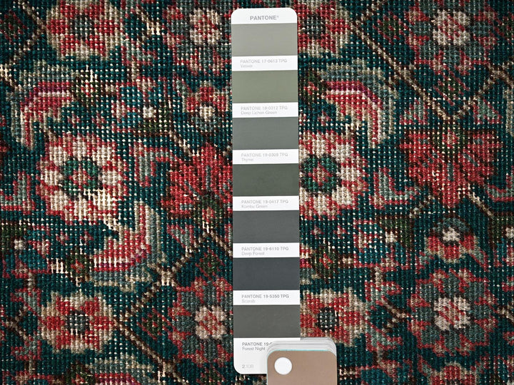 2'8" x 8'5" Vintage Hand Knotted Green Wool Runner Oriental Rug - MOA1021784
