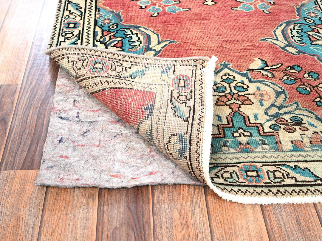 2'9" x 10'11" Vintage Hand Knotted Pink Wool Runner Oriental Rug - MOA1021850