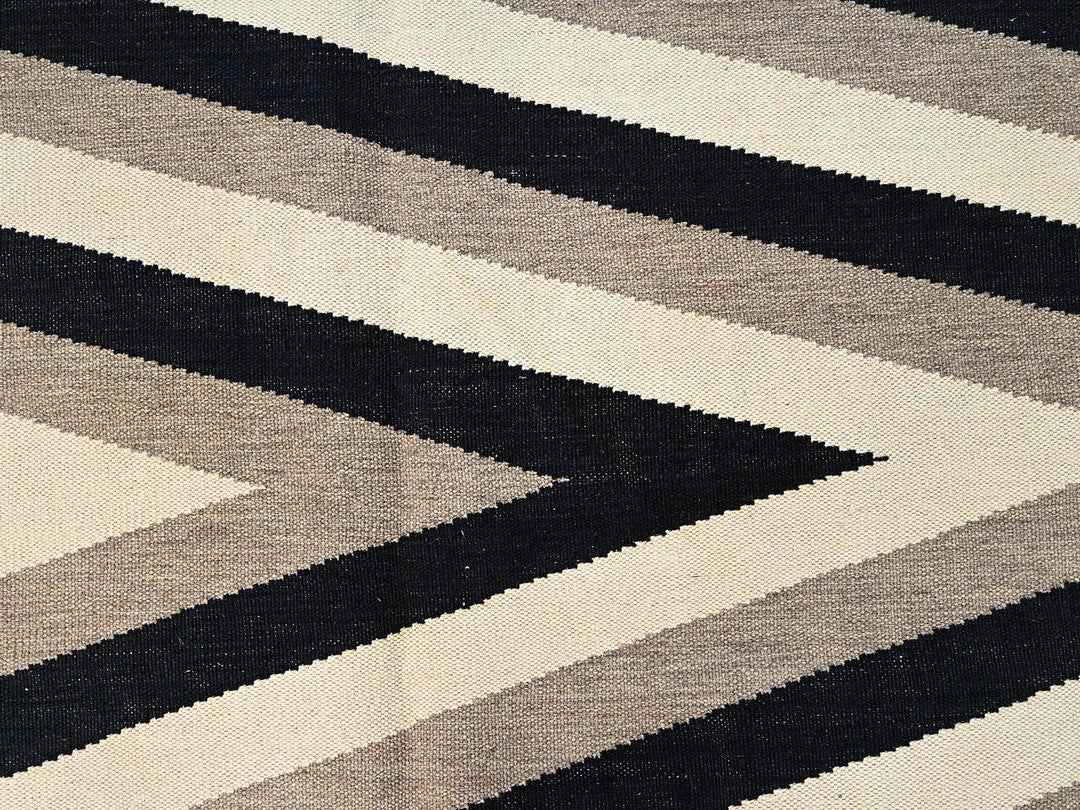 11'11" x 14'10" New Hand Woven Ivory Wool Rectangle Oriental Rug - MOA1021955