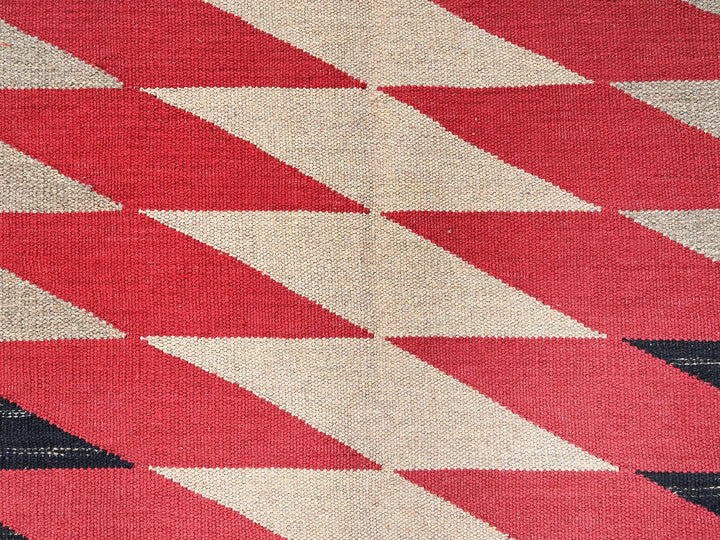 7'11" x 9'11" New Hand Woven Ivory Wool Rectangle Oriental Rug - MOA1021959