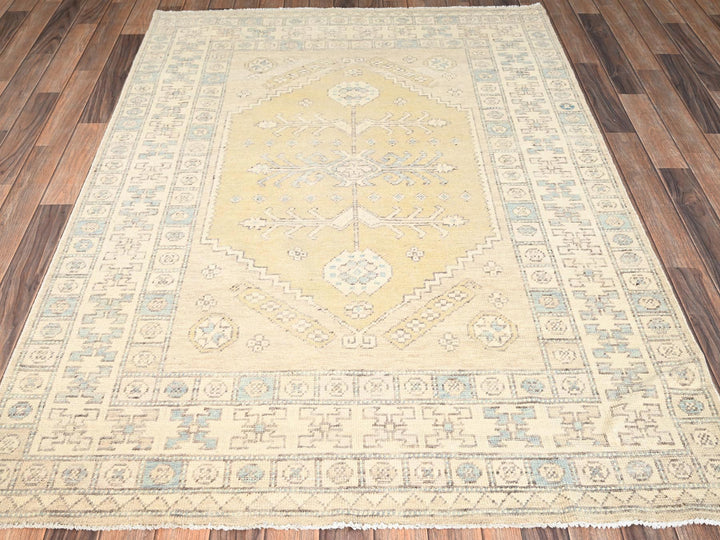 4'10" x 6'10" New Hand Knotted Beige Wool Rectangle Oriental Rug - MOA1021978
