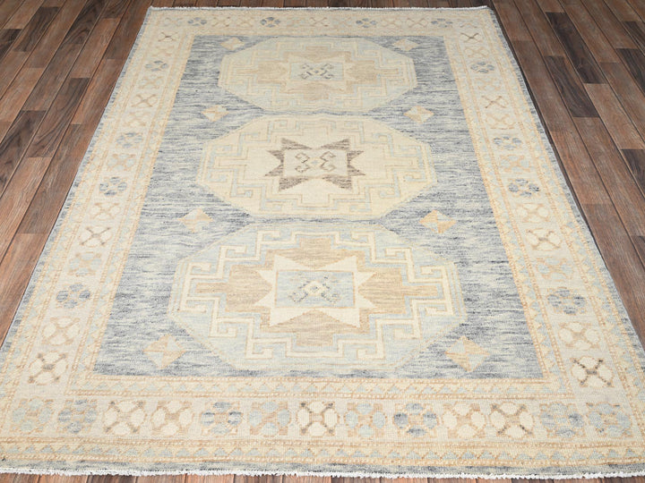 4'10" x 6'11" New Hand Knotted Black Wool Rectangle Oriental Rug - MOA1021983