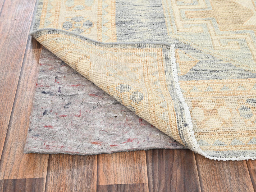 4'10" x 6'11" New Hand Knotted Black Wool Rectangle Oriental Rug - MOA1021983