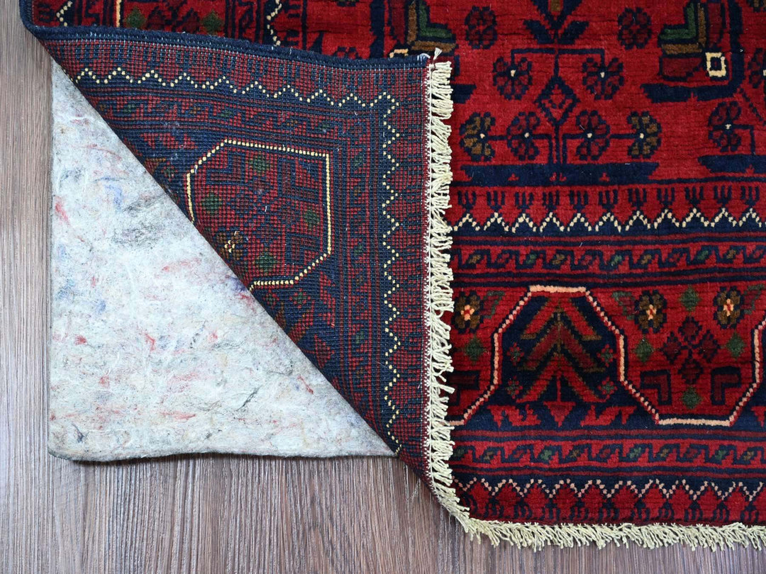 2'8" x 4'2" New Hand Knotted Red Wool Rectangle Oriental Rug - MOA10220022