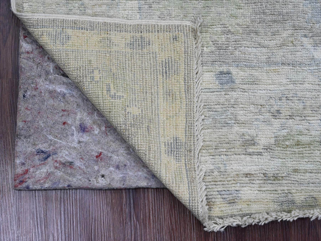 3'11" x 5'10" New Hand Knotted Grey Wool Rectangle Oriental Rug - MOA10220075