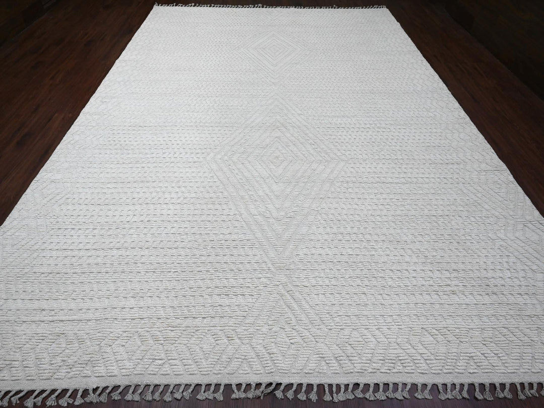 9'10" x 14'1" New Hand Knotted Ivory Wool Rectangle Oriental Rug - MOA10220080
