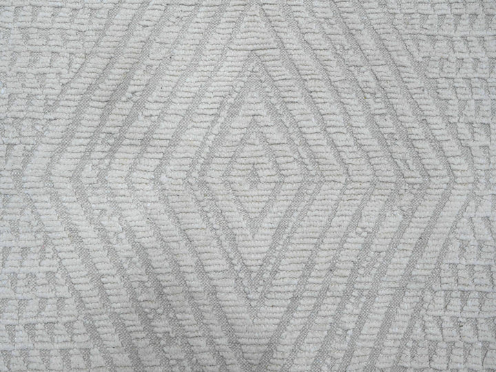 9'10" x 14'1" New Hand Knotted Ivory Wool Rectangle Oriental Rug - MOA10220080