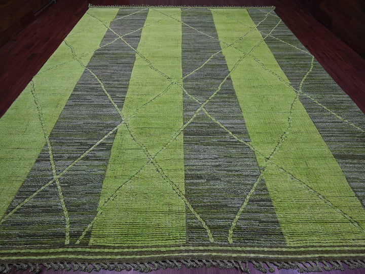 11'7" x 14'8" New Hand Knotted Green Wool Rectangle Oriental Rug - MOA10220150