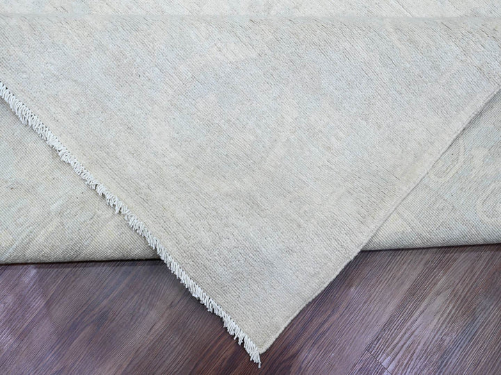 9'11" x 13'0" New Hand Knotted Ivory Wool Rectangle Oriental Rug - MOA10220161