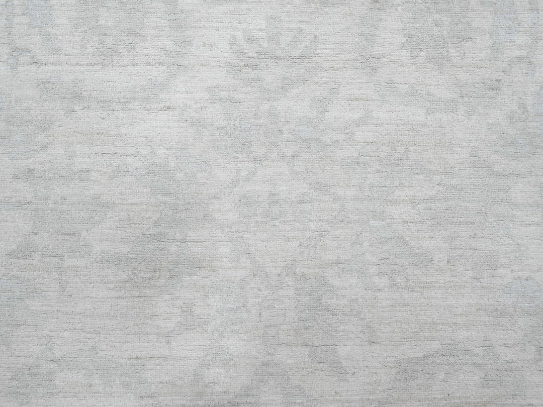 9'11" x 13'0" New Hand Knotted Ivory Wool Rectangle Oriental Rug - MOA10220161