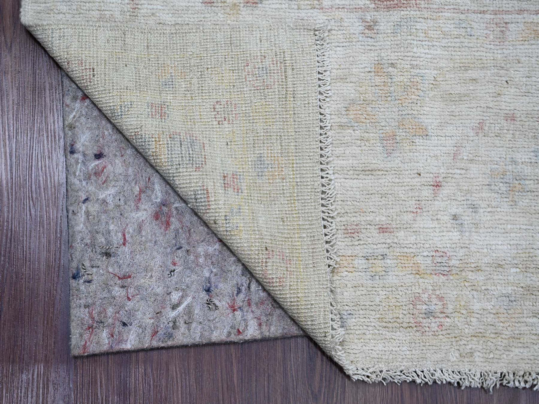 7'10" x 9'8" New Hand Knotted Grey Wool Rectangle Oriental Rug - MOA10220265