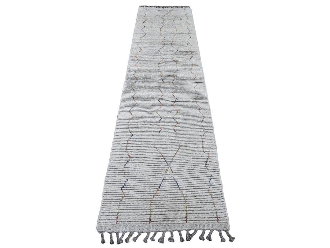2'6" x 10'6" New Hand Knotted Ivory Wool Runner Oriental Rug - MOA10220288
