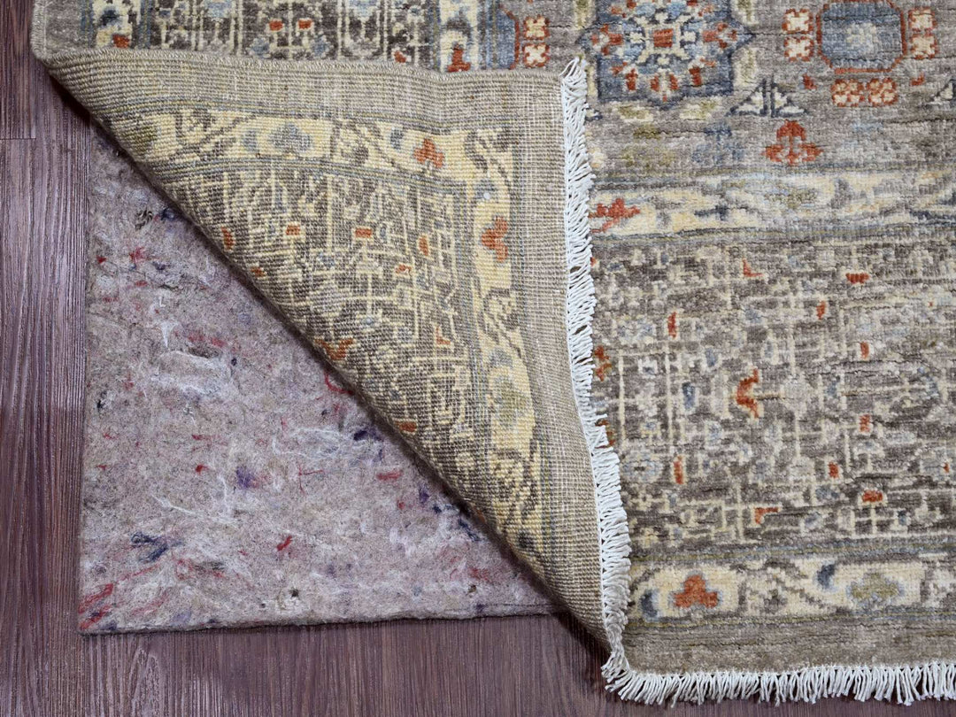 8'1" x 9'11" New Hand Knotted Grey Wool Rectangle Oriental Rug - MOA10220382