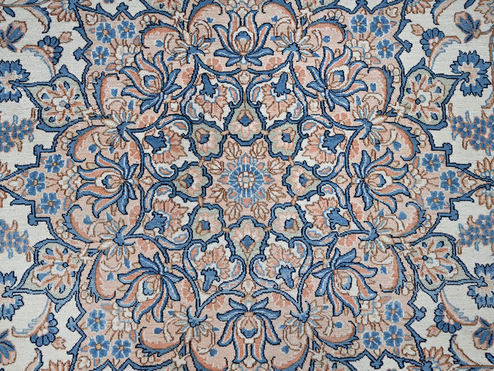 11'6" x 16'6" Vintage Hand Knotted Ivory Wool Rectangle Oriental Rug - MOA1022048