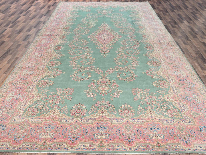 9'7" x 20'0" Vintage Hand Knotted Green Wool Rectangle Oriental Rug - MOA1022050